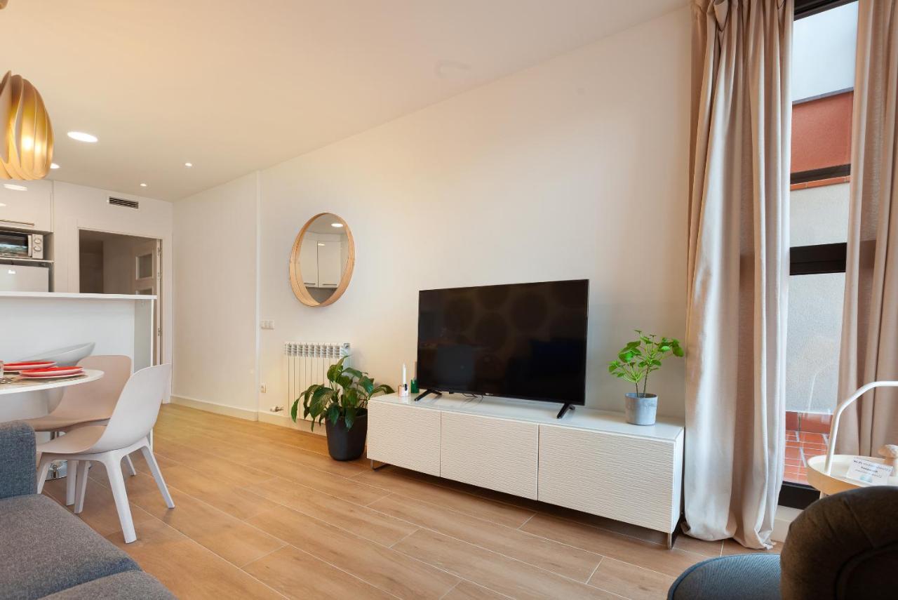 Mediterranean Barcelona Apartments Экстерьер фото
