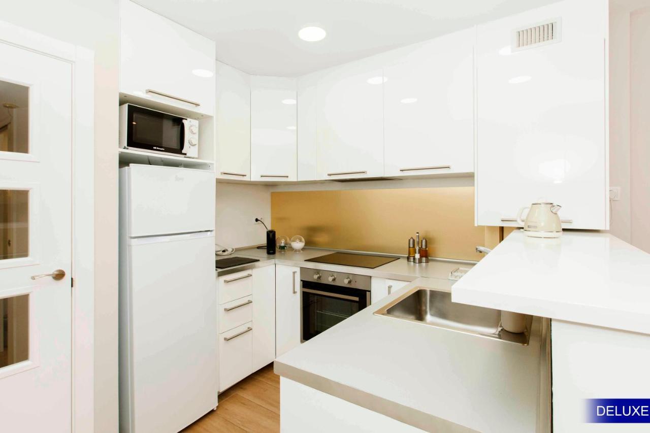 Mediterranean Barcelona Apartments Экстерьер фото